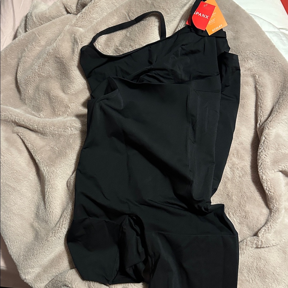 SPANX ONCORE Mid-Thigh Bodysuit NWT size 3X